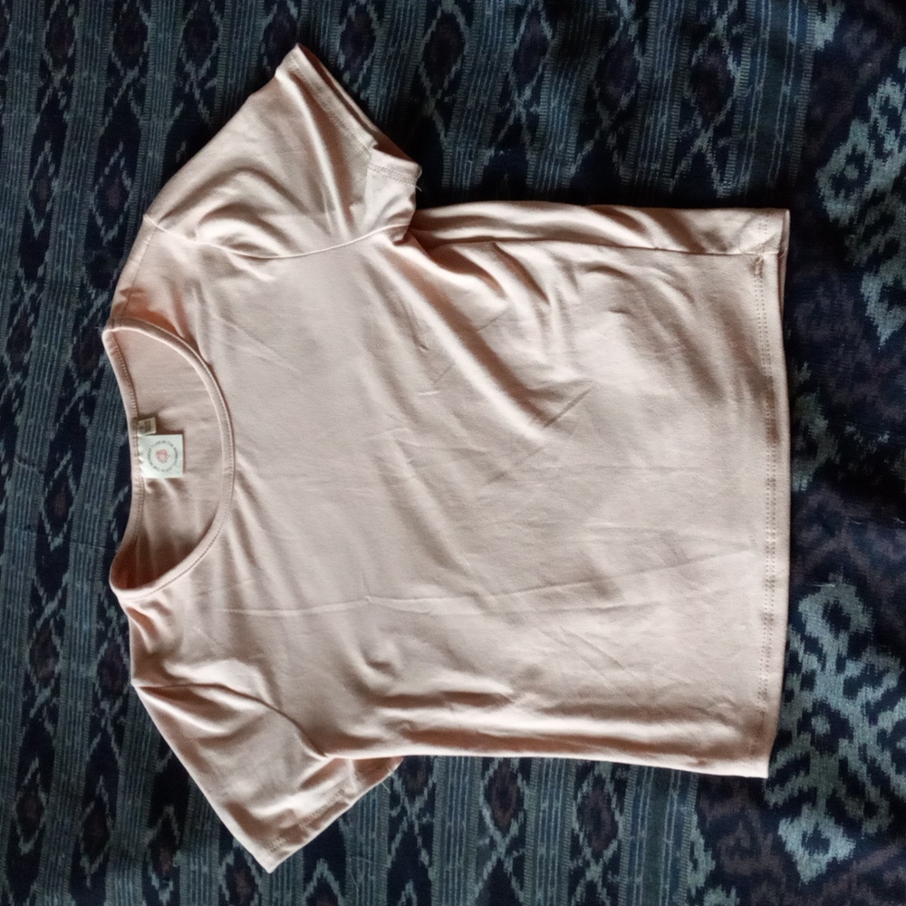Size small cream crop top